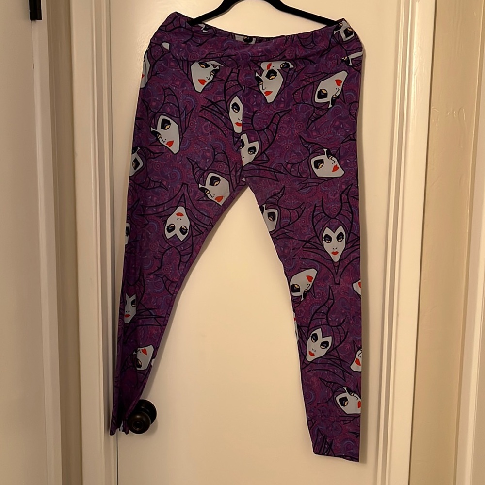 LAST DAY!! LLR TC Disney Leggings Maleficent 🐉